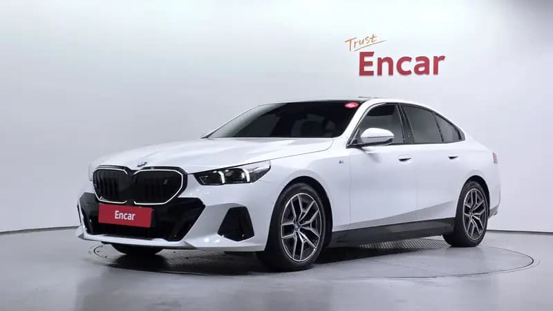 BMW i5
