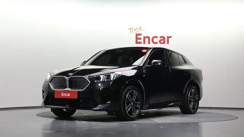 BMW iX2